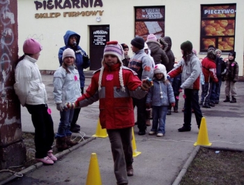 FESTYN SPORTOWO – REKREACYJNY DLA DZIECI „BIAŁE SZALEŃSTWO” - 24.01.2008 r. - zdjęcie17