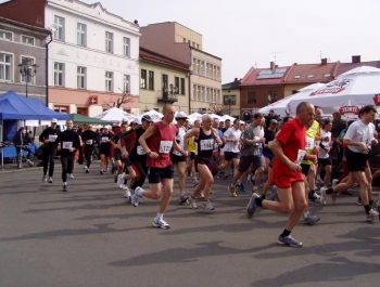 IX półmaraton „O puchar Starosty Żywieckiego” - 6 kwiecień 2008 rok - zdjęcie8