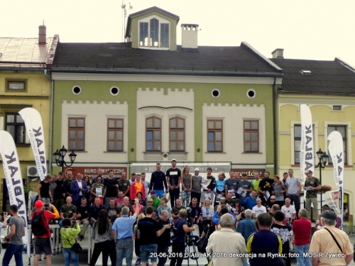 DIABLAK 2016 DEKORACJA NA RYNKU