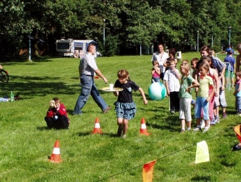 DNI ŻYWCA – FESTYN SPORTOWO – REKREACYJNY 08.07.2007 ROK - zdjęcie12