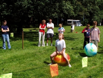 DNI ŻYWCA – FESTYN SPORTOWO – REKREACYJNY 08.07.2007 ROK - zdjęcie17