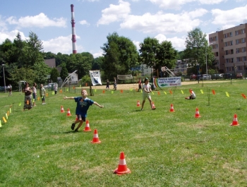 FESTYN SPORTOWO REKREACYJNY DLA DZIECI "WAKACJE NA SPORTOWO I WESOŁO" - zdjęcie3