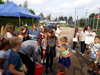 Festyn z serii "FESTYNY z RODZINKĄ" - Witaj Szkoło - 08.09.2018 r - zdjęcie103
