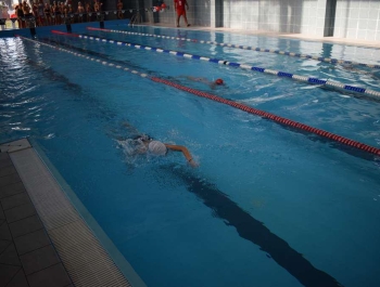 Sztafeta pływacka 100x100m z okazji 100-lecia odzyskania niepodległości przez Polskę - zdjęcie33