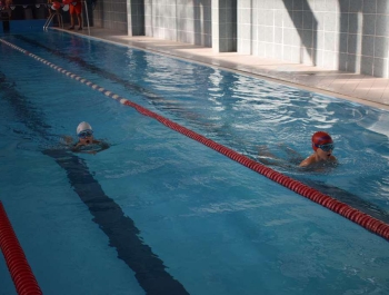 Sztafeta pływacka 100x100m z okazji 100-lecia odzyskania niepodległości przez Polskę - zdjęcie25