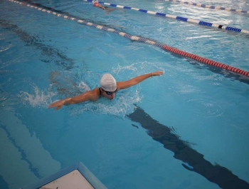 Sztafeta pływacka 100x100m z okazji 100-lecia odzyskania niepodległości przez Polskę - zdjęcie32