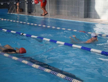 Sztafeta pływacka 100x100m z okazji 100-lecia odzyskania niepodległości przez Polskę - zdjęcie20