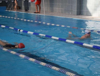 Sztafeta pływacka 100x100m z okazji 100-lecia odzyskania niepodległości przez Polskę - zdjęcie19