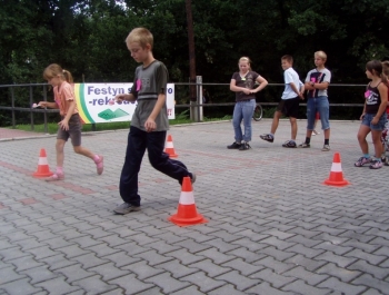 FESTYN SPORTOWO REKREACYJNY - "POŻEGNANIE WAKACJI" - MOSZCZANICA,OCZKÓW,KOCURÓW. - zdjęcie6