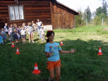 FESTYN SPORTOWO REKREACYJNY - "POŻEGNANIE WAKACJI" - MOSZCZANICA,OCZKÓW,KOCURÓW. - zdjęcie17