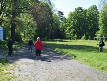 Nordic Walking z Senior/kami- zdjęcia :) - zdjęcie4