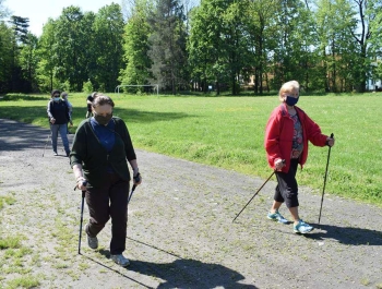 Nordic Walking z Senior/kami- zdjęcia :) - zdjęcie7